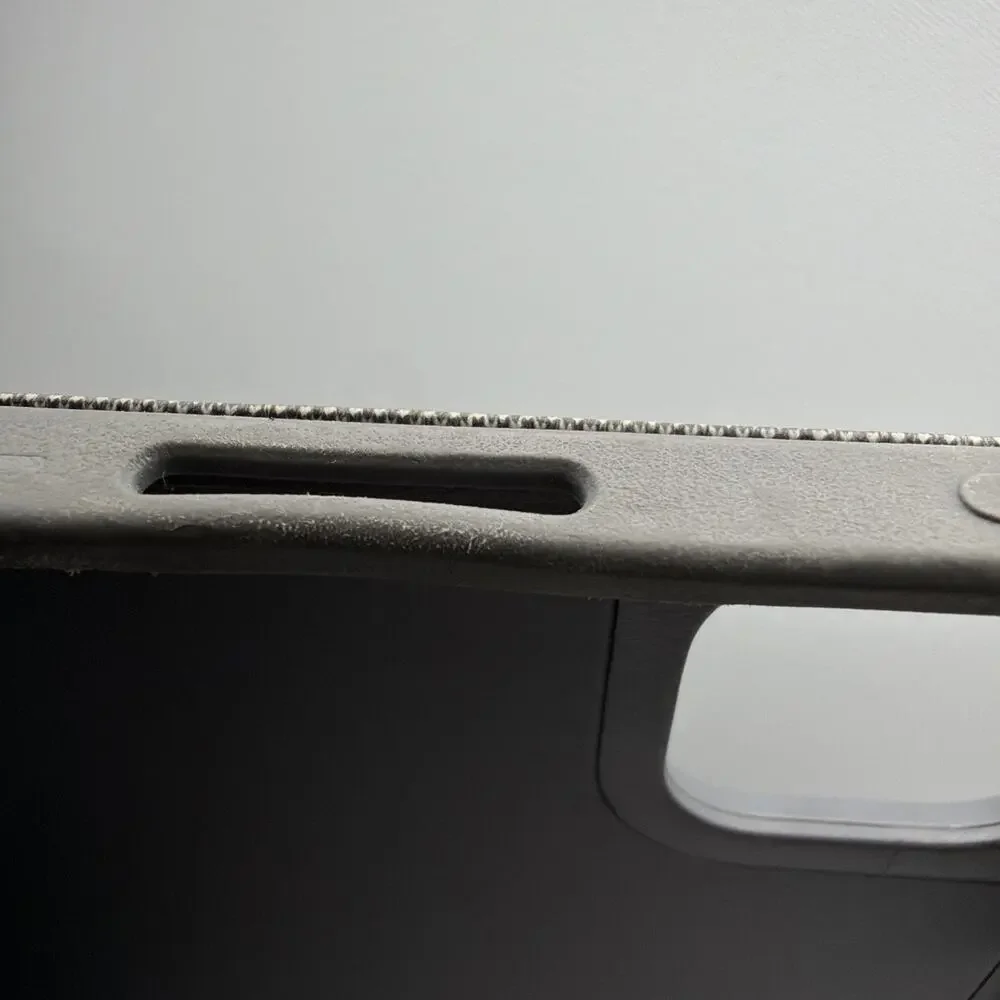 Logitech Combo Touch Keyboard Case YU0048 - 1st-4th Gen Pro 4th-5th Gen Air EUC